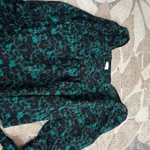 Ingrid & Isabel Black and Green Maternity Top